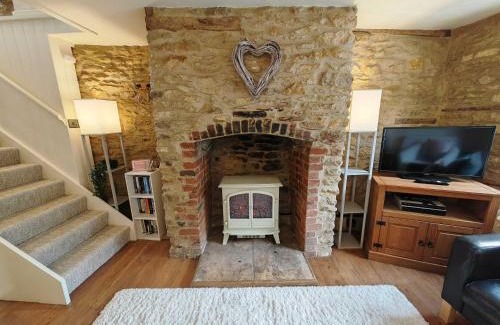 Fairford House | Wishbone Cottage In The Cotswolds