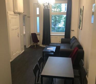 Schmargendorf Apartment | WM- Touristik- Berlin