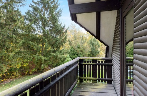 Frielendorf House | Wohlfühl Holiday Home at Silbersee – Lake View, Private Terrace & Wi-Fi