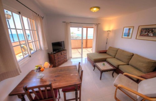 Pajara Apartment | Wohnung direkt am Meer in La Lajita