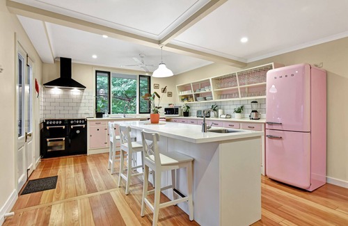 Wollombi House | Wollombi Cottage | Fresh & Refurbished | Walk to the Village