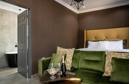 Greater Johannesburg Metropolitan Area House | Woman Era Guesthouse