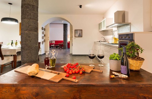 Castiglione di Sicilia Villa | Wonderful private villa for 8 people with private pool, WIFI, A/C, TV, terrace and panoramic view