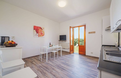 Castelfranco di Sotto House | Wonderful villa for 4 guests with pool, WIFI, TV and patio