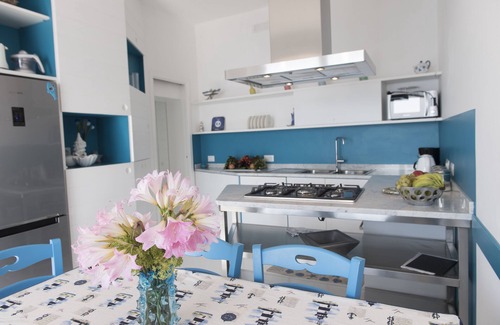 Marina del Cantone Apartment | Wonderful apartment on the sea