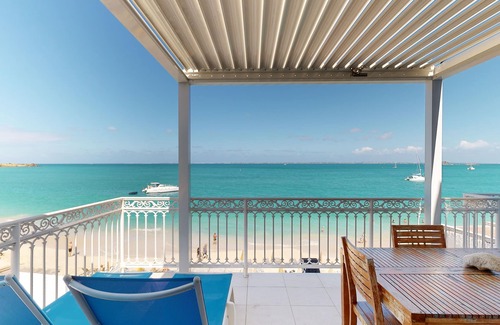 Grand Case Apartment | Wonderful, brand new flat with a large terrace on the beachfront