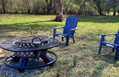 Clarksville Cabin | Wonderful cabin with WiFi and AC in marvelous Clarksville