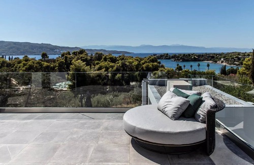 Kosta Villa | Wonderful Kranidi Villa | Villa Dolce Azzurra | Private Pool | Exercising.