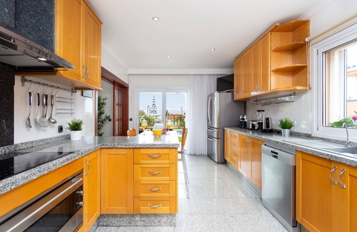 Santiago del Teide House | Wonderful Luxury Villa with Private Pool