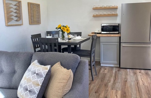 Moab South Valley House | Wonderful New Listing- Moab Getaway Renovated Luxury Rim Vista *Pool Hot-tub*