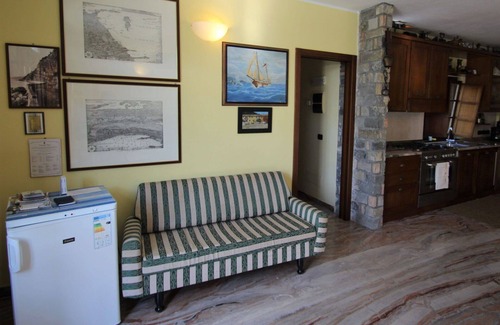 San Bernardino House | Wonderful private villa for 6 people with A/C, private pool, WIFI, TV, patio and pets allowed