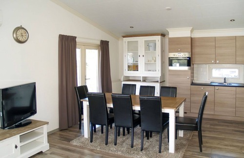 West-Graftdijk House | Wonderful private villa for 6 guests with WIFI, TV and terrace