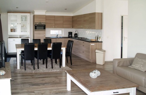 West-Graftdijk House | Wonderful private villa for 6 guests with WIFI, TV and terrace
