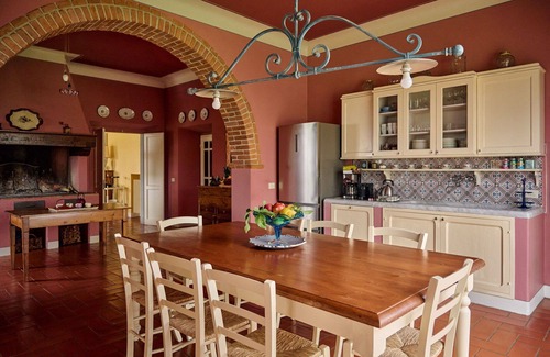 Cerreto Guidi Villa | Wonderful private villa for 12 people with WIFI, private pool, A/C, patio and panoramic view