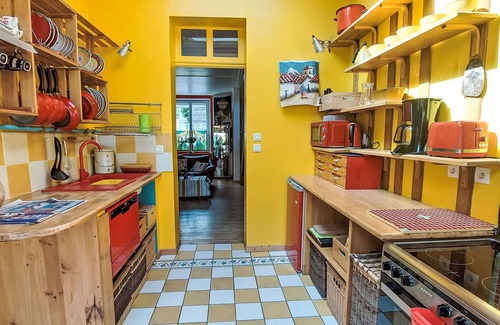 Plerin House | Wonderful private villa for 4 guests with WIFI, TV and patio