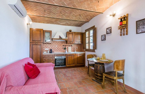 Montescudaio House | Wonderful private villa for 3 people with WIFI, A/C, patio and panoramic view