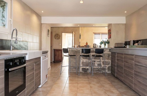 Trevou-Treguignec Villa | Wonderful private villa for 10 people with WIFI, TV, terrace and pets allowed