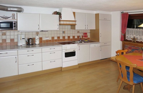 Distelberg House | Wonderful private villa for 8 people with WIFI, pool, TV and patio