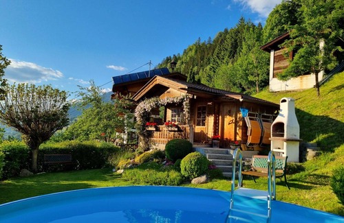 Distelberg House | Wonderful private villa for 8 people with WIFI, pool, TV and patio