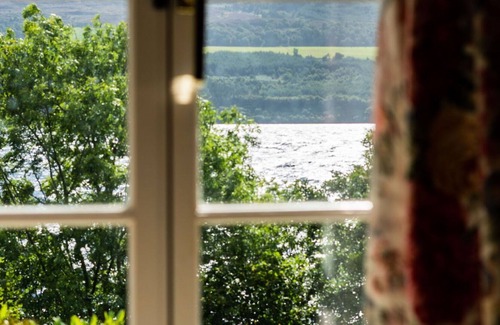 Lewiston House | Wonderful private villa for 4 guests with WIFI, TV, pets allowed and parking