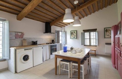 Lorenzana House | Wonderful private villa for 10 guests with pool, WIFI, balcony, pets allowed and panoramic view