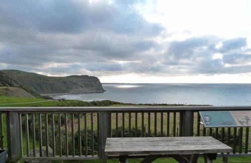 Rhyd-y-clafdy House | Wonderful private villa for 4 people with WIFI, TV and parking