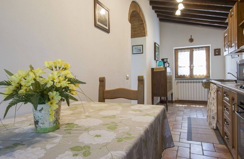 Oliveto Villa | Wonderful private villa for 8 guests with private pool, WIFI, TV, patio and pets allowed