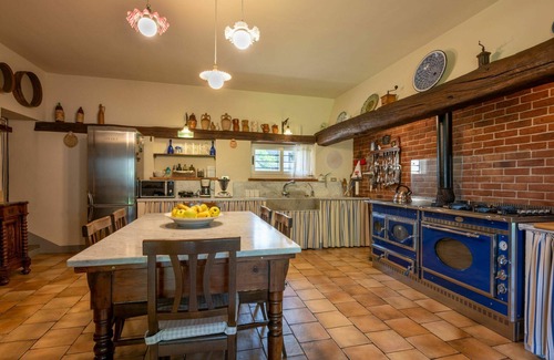 San Desiderio House | Wonderful private villa for 8 people with private pool, WIFI, A/C, TV, terrace and parking