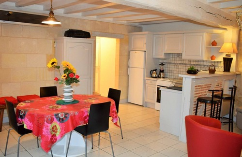Restigne House | Wonderful private villa for 4 people with WIFI, A/C, TV, terrace and parking