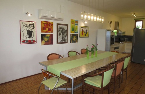Rovanjska House | Wonderful private villa for 8 guests with WIFI, A/C, hot tub, private pool, TV, terrace and park.