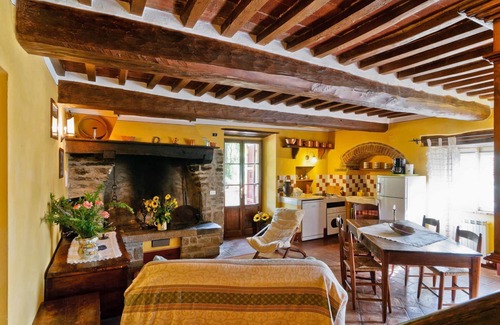 Cortona Villa | Wonderful private villa with private pool, WIFI, TV, terrace, pets allowed and panoramic view
