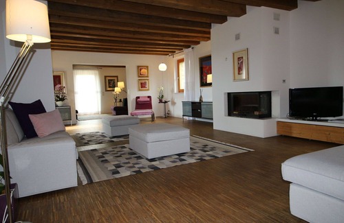 Candelara Villa | Wonderful private villa for 10 guests with WIFI, private pool, TV, patio, panoramic view and par.