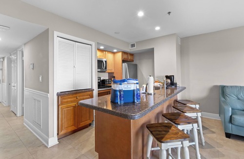 Tavernier Apartment | Wonderful Stay! 4 Spacious Suites, Outdoor Pool, Full Kitchen, Private Beach!