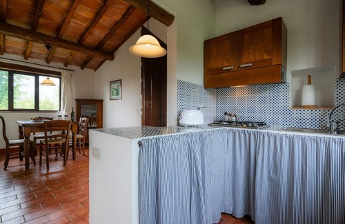 Lilliano Villa | Wonderful villa for 10 guests with WIFI, A/C, private pool, TV and panoramic view