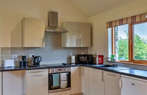 Liskeard House | Wonderful villa for 2 people with WIFI, hot tub and pets allowed