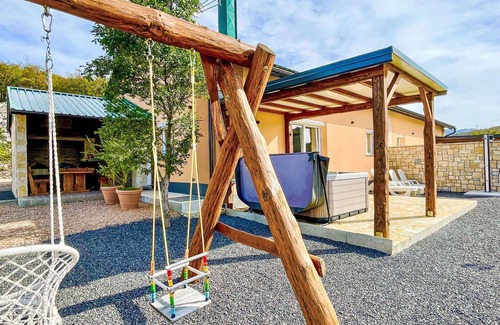 Karlobag House | Wonderful villa for 4 people with WIFI, A/C, terrace and parking