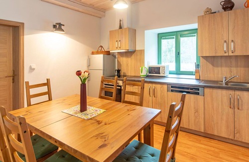 Veseli nad Luznici House | Wonderful villa for 6 people with WIFI, TV, terrace and parking