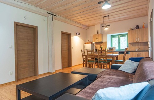 Veseli nad Luznici House | Wonderful villa for 6 people with WIFI, TV, terrace and parking
