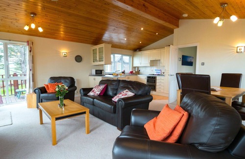 Saint John House | Wonderful villa for 6 guests with pool, WIFI, TV and balcony