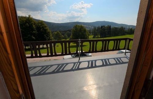 Vitkovice House | Wonderful villa for 6 guests with WIFI, TV, terrace, pets allowed and panoramic view