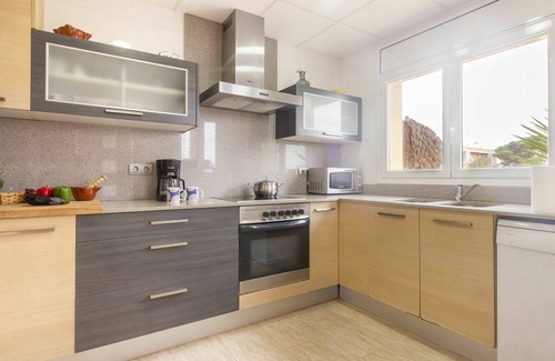 Cap Roig House | Wonderful villa for 13 people with hot tub, WIFI, private pool, TV, patio, pets allowed and par.