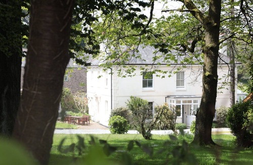 Chillington House | Wonderful villa for 14 people with WIFI, pets allowed and parking