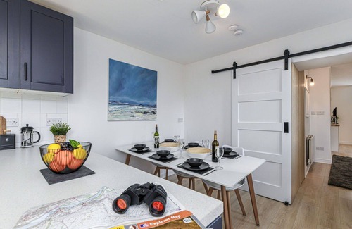 Rhiwbryfdir House | Wonderful villa for 6 guests with WIFI, terrace, pets allowed and parking