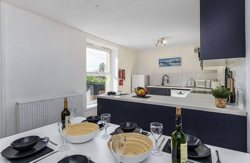 Rhiwbryfdir House | Wonderful villa for 6 guests with WIFI, terrace, pets allowed and parking