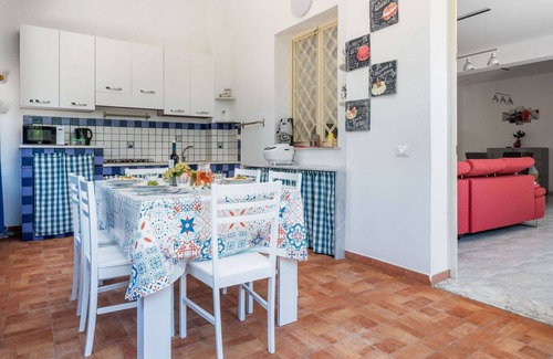 Misilmeri House | Wonderful villa for 10 guests with A/C, WIFI, private pool, TV, terrace and pets allowed