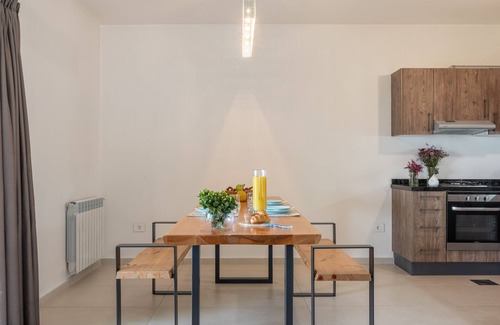 Kfardebian Villa | Wood and Stone Chalet