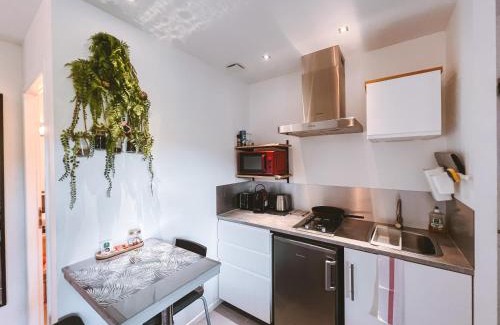 Laveyron Apartment | WOOD - Gîte meublé & confort Drôme - Écolodgîte