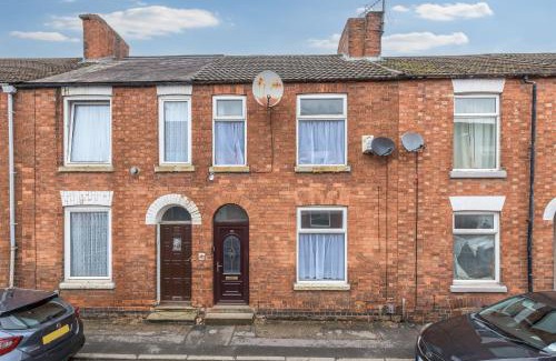 Kettering House | Wood House by Holmesdale Homes