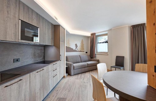 San Rocco Apartment | Wood Mountain Planet Suite House