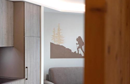 San Rocco Apartment | Wood Mountain Planet Suite House